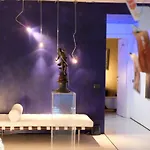 Vip Garten Whirlpool Mit Meerblick Im Herzen Der Stadt By Interhome 펜션